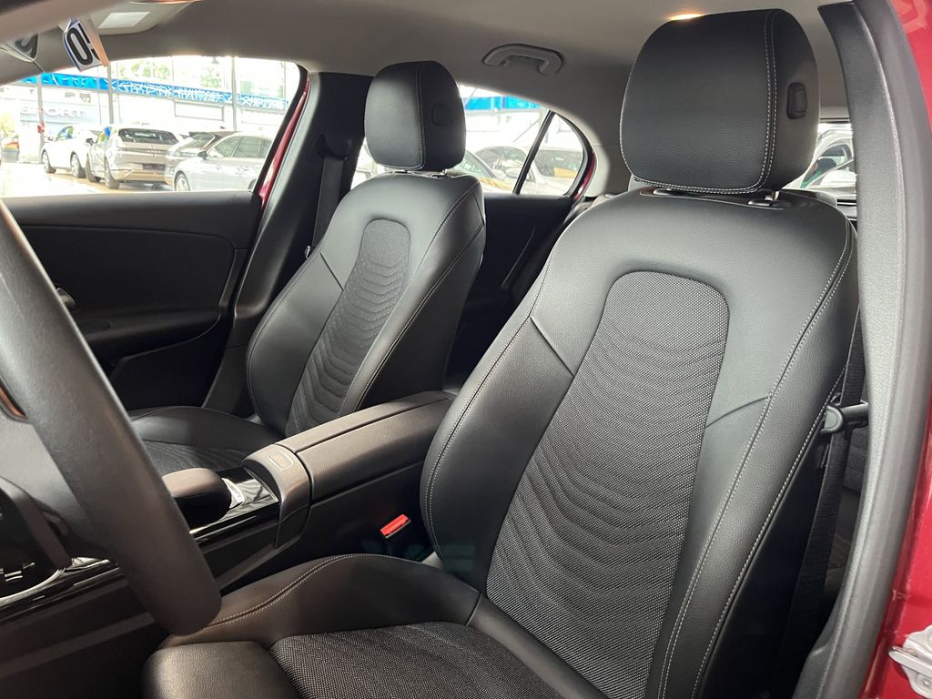 Mercedes-Benz A 200 2021