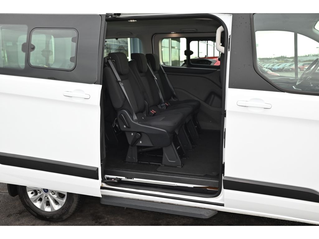 Ford Tourneo Custom 2022