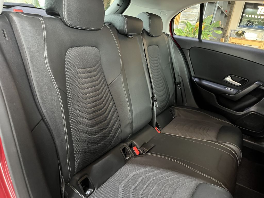 Mercedes-Benz A 200 2021