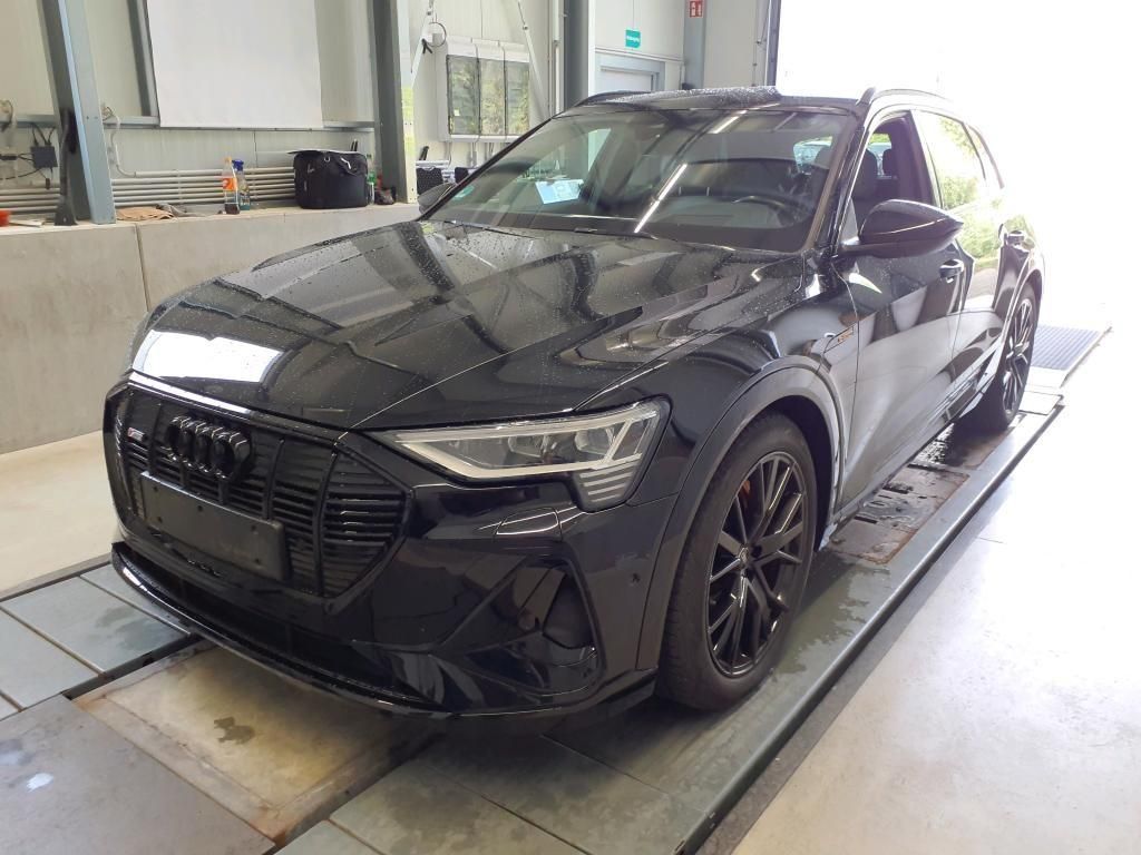 Audi e-tron 2022