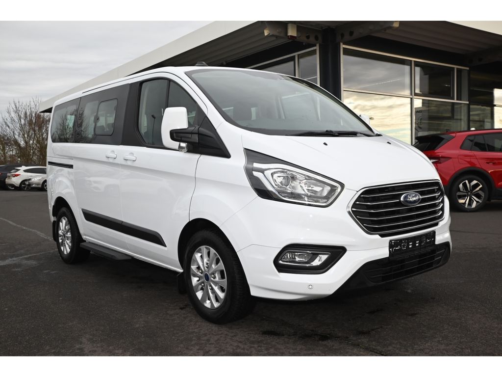 Ford Tourneo Custom 2022
