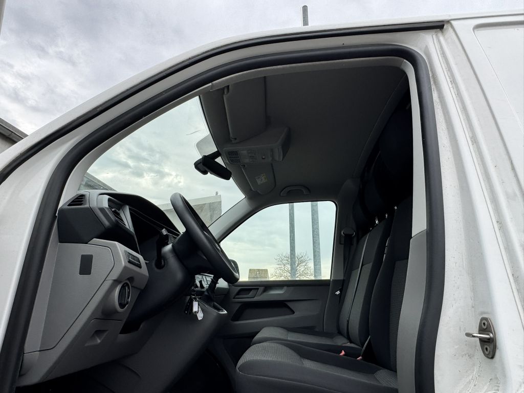 Volkswagen T6 Transporter 2022