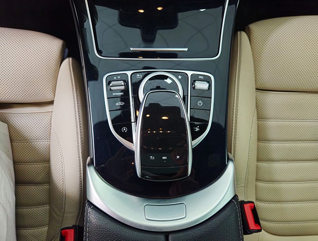 Mercedes-Benz C 300 2016