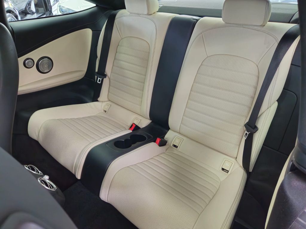 Mercedes-Benz C 300 2016