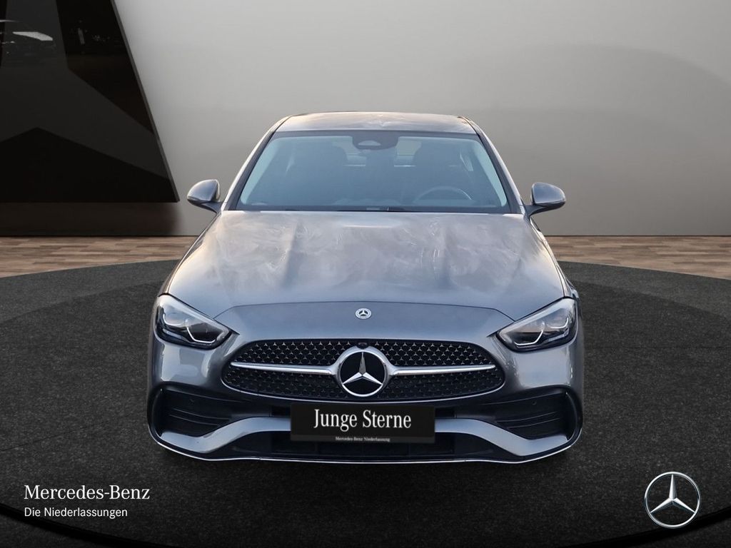 Mercedes-Benz C 200 2025