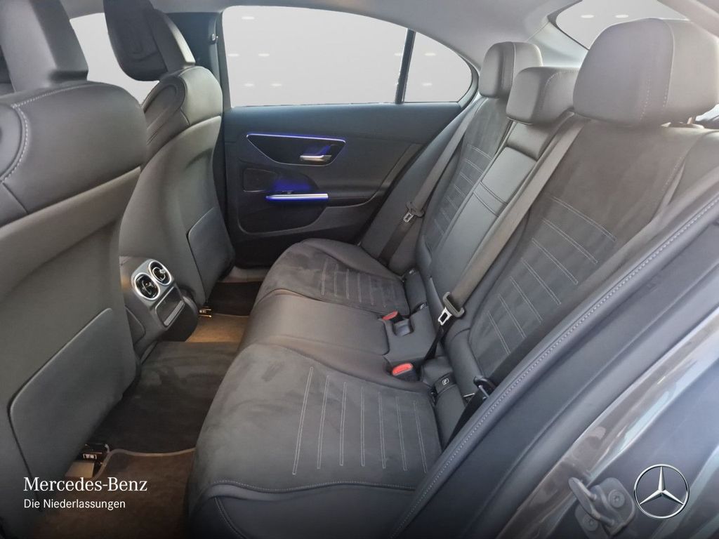 Mercedes-Benz C 200 2025