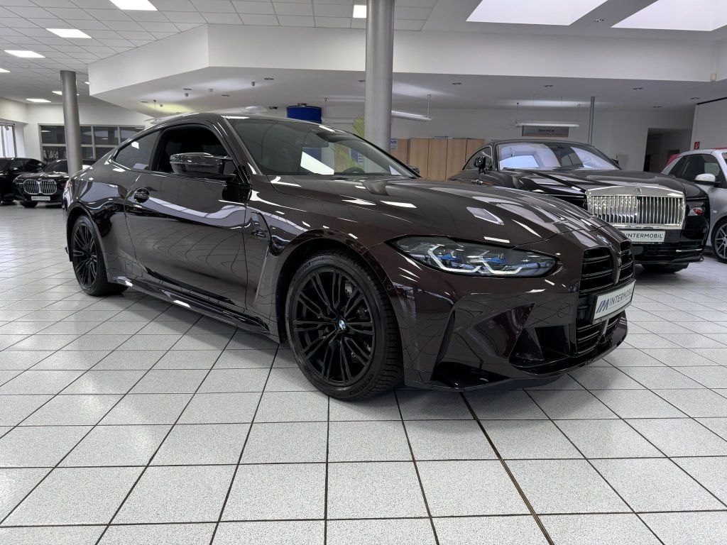 BMW M4 2024