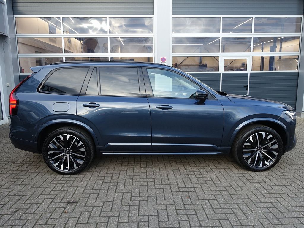 Volvo XC90 2025