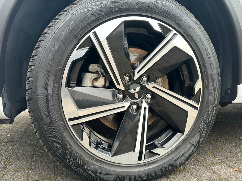 Mitsubishi Eclipse Cross 2024