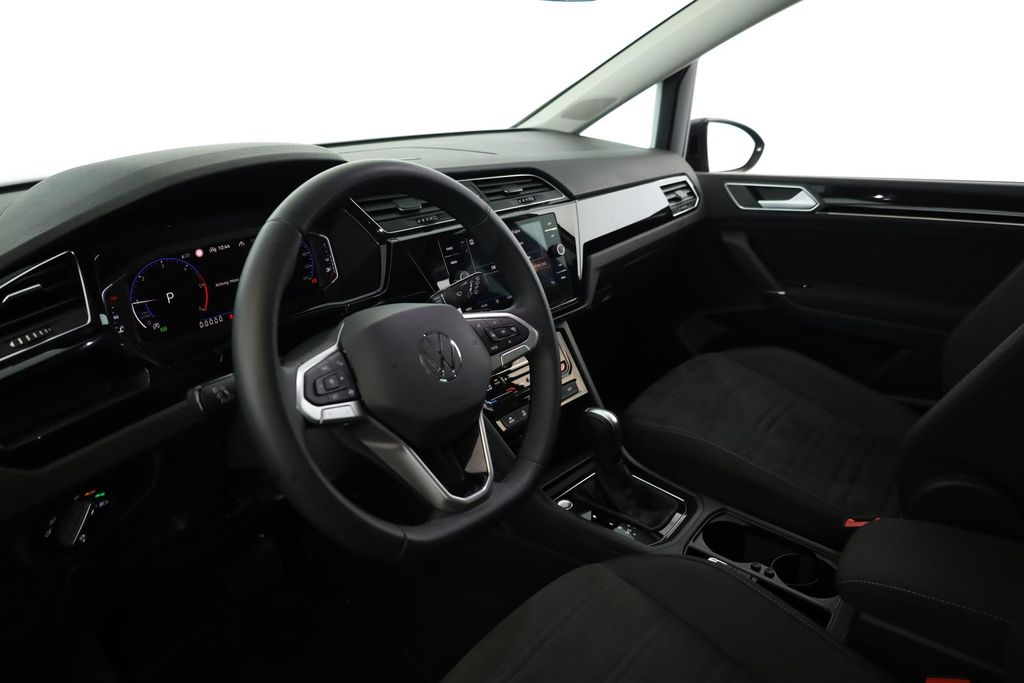 Volkswagen Touran 2025