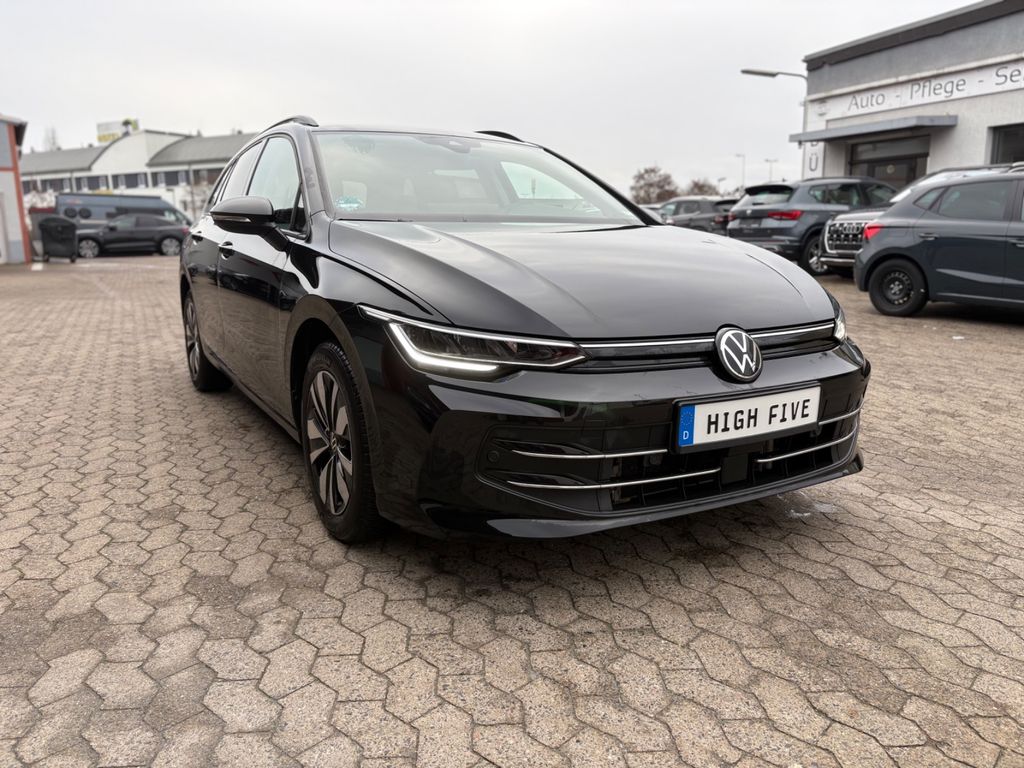 Volkswagen Golf 2024