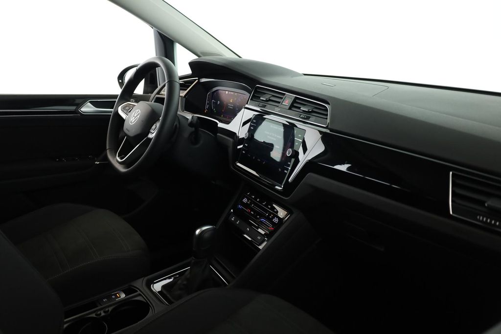 Volkswagen Touran 2025