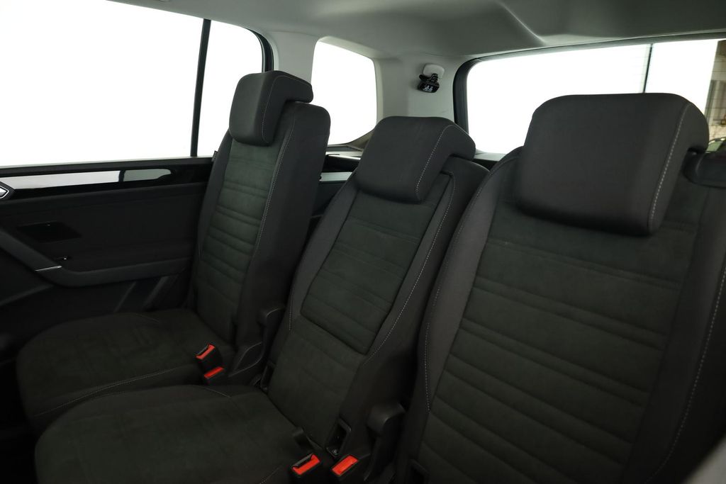 Volkswagen Touran 2025