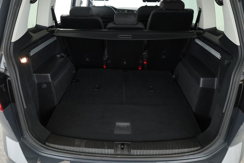 Volkswagen Touran 2025