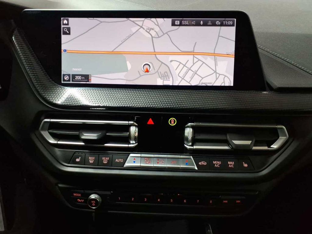 BMW 220 2021