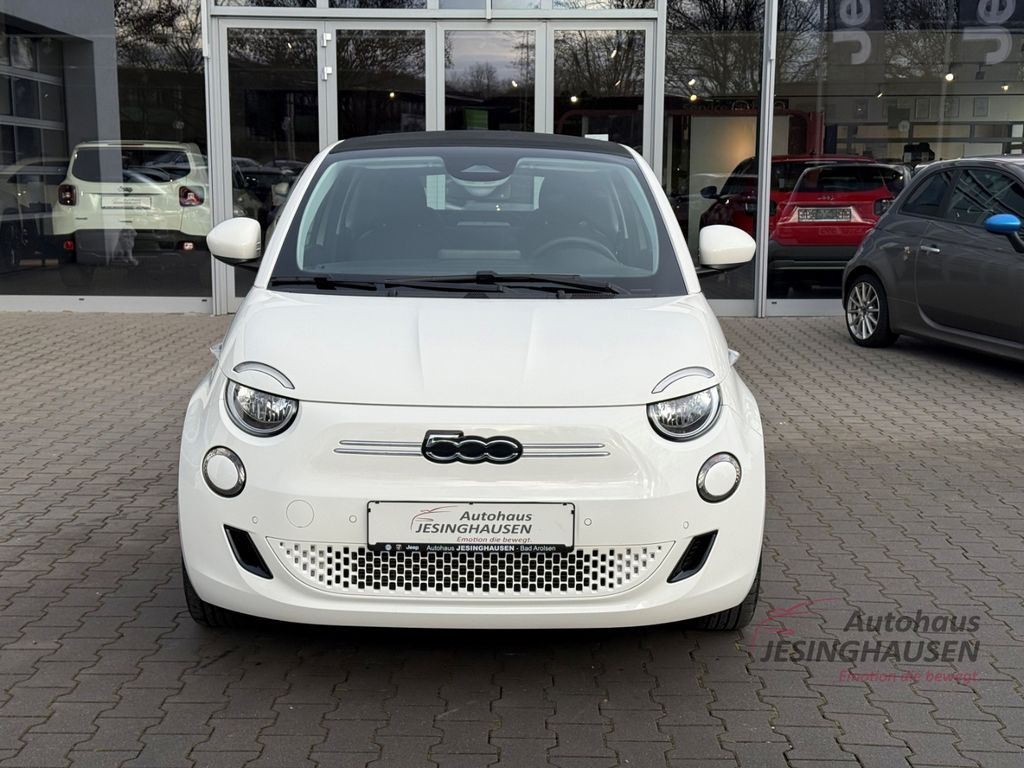 Fiat 500e 2023