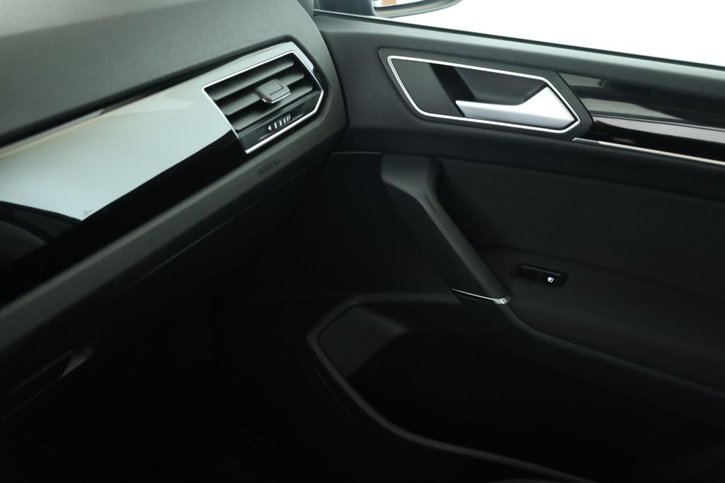Volkswagen Touran 2025