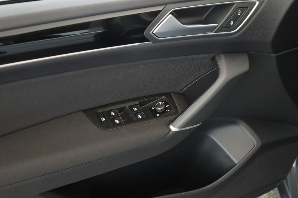 Volkswagen Touran 2025