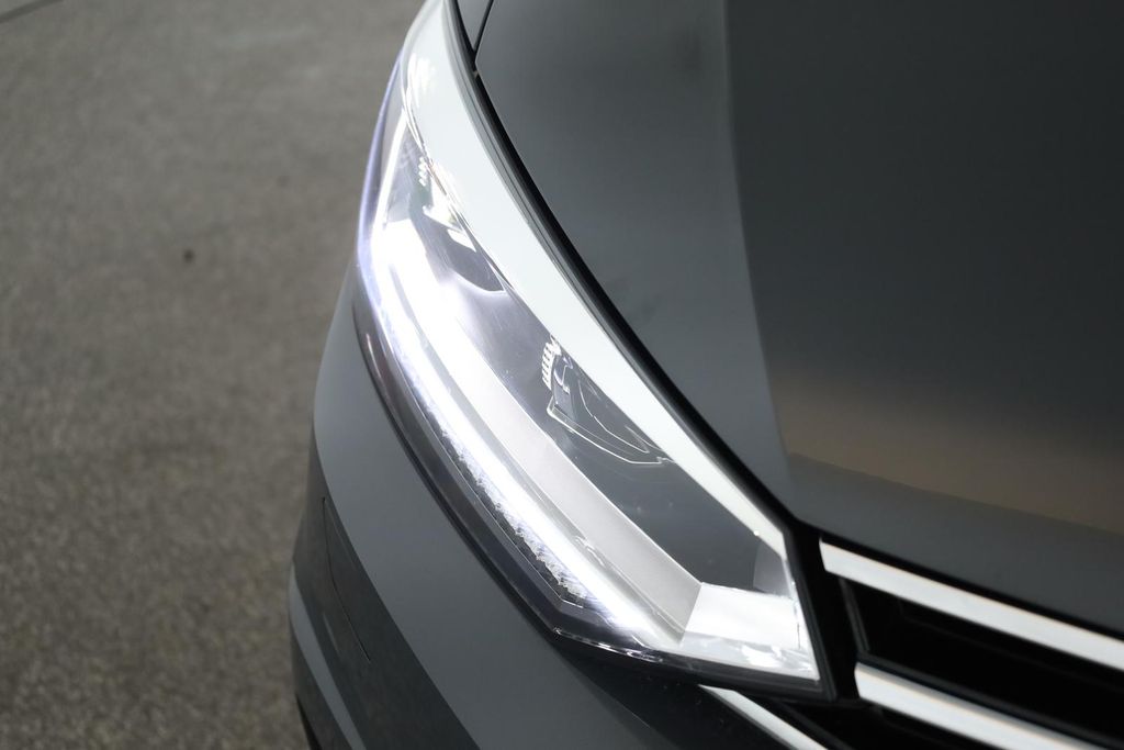 Volkswagen Touran 2025