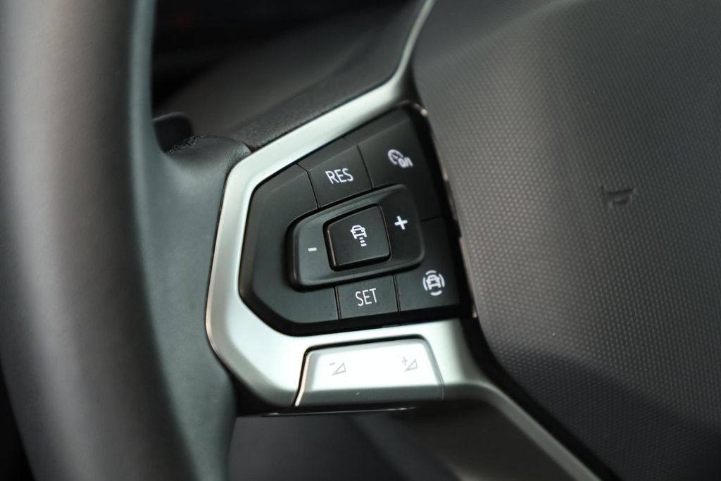 Volkswagen Touran 2025