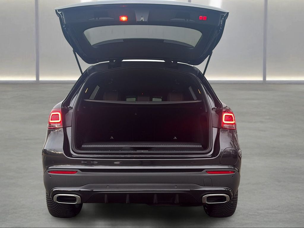 Mercedes-Benz GLC 300 2022