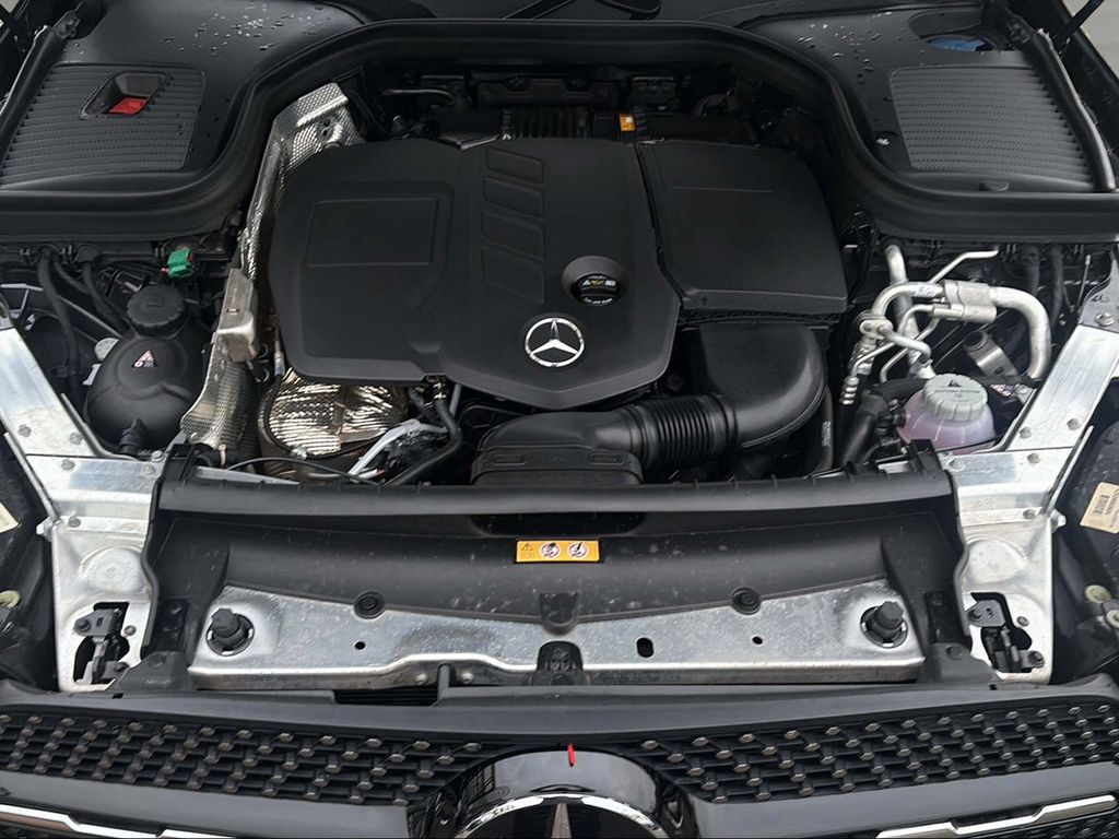 Mercedes-Benz GLC 300 2022