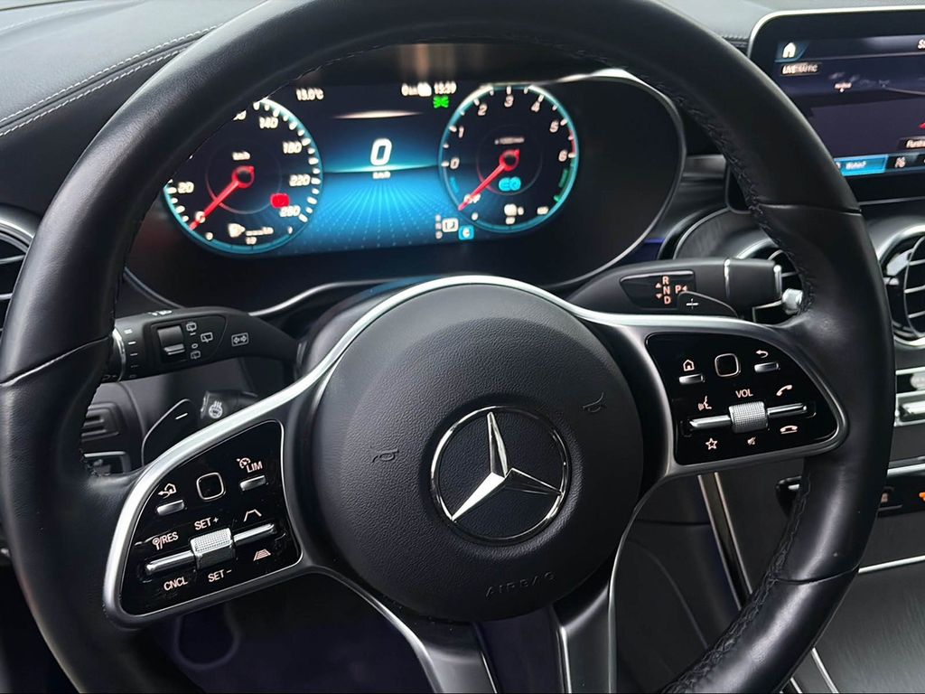 Mercedes-Benz GLC 300 2022