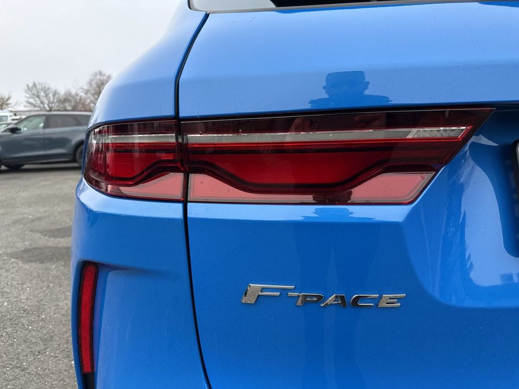 Jaguar F-Pace 2022