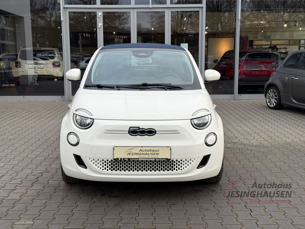 Fiat 500e 2023