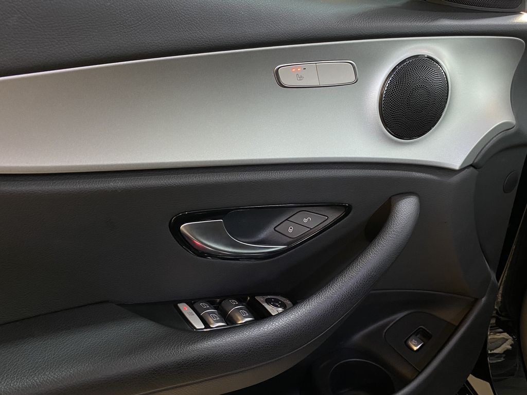 Mercedes-Benz E 300 2021