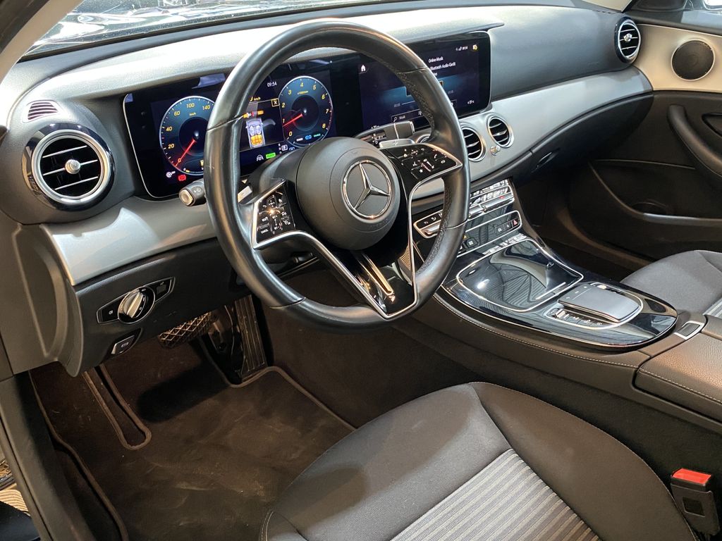 Mercedes-Benz E 300 2021