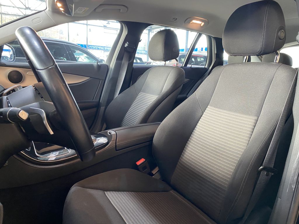 Mercedes-Benz E 300 2021