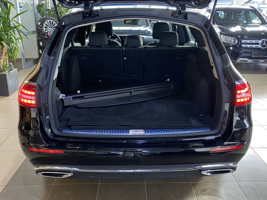 Mercedes-Benz E 300 2021