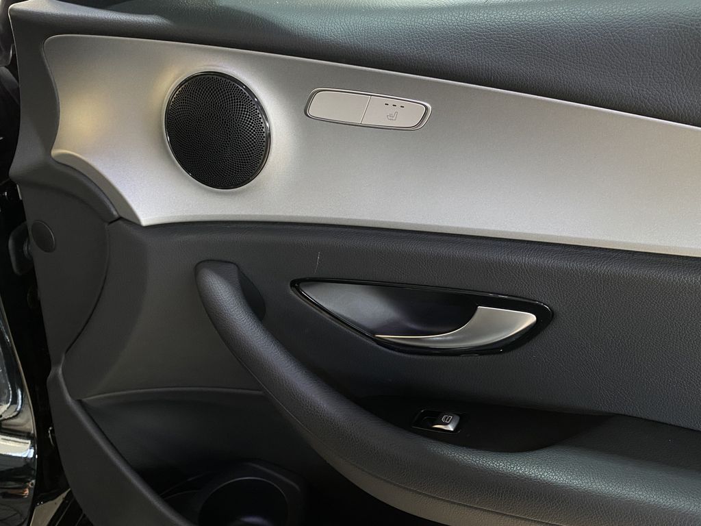 Mercedes-Benz E 300 2021