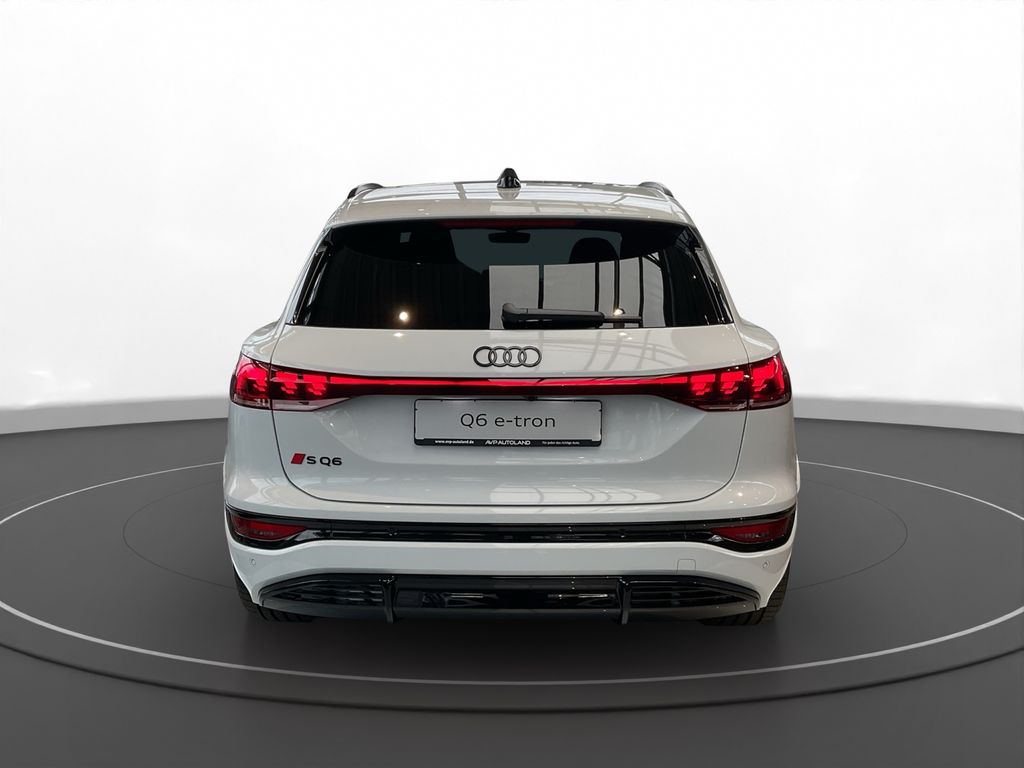 Audi SQ6 e-tron 2025