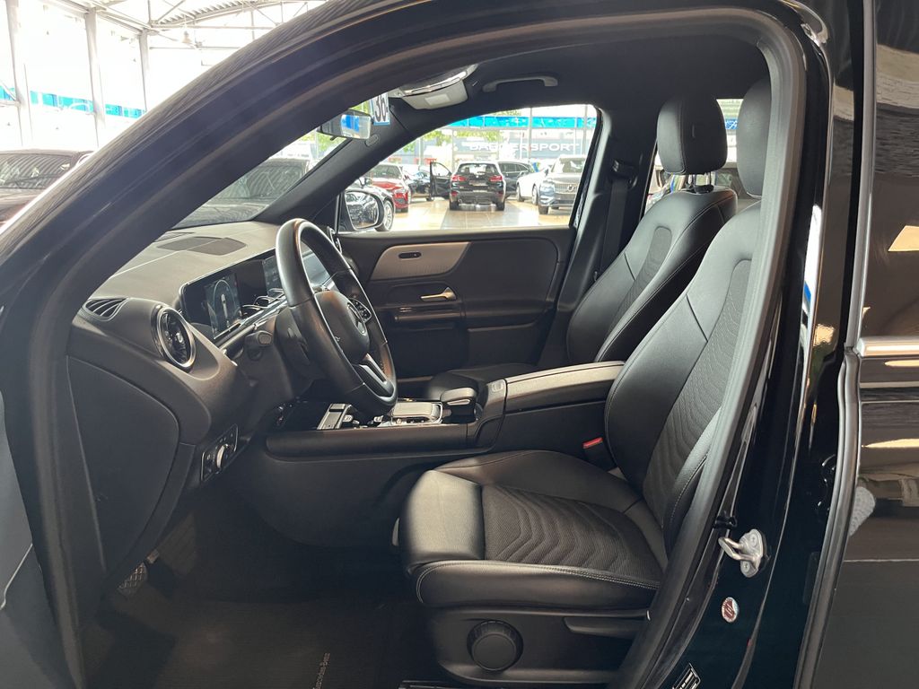 Mercedes-Benz GLB 200 2020