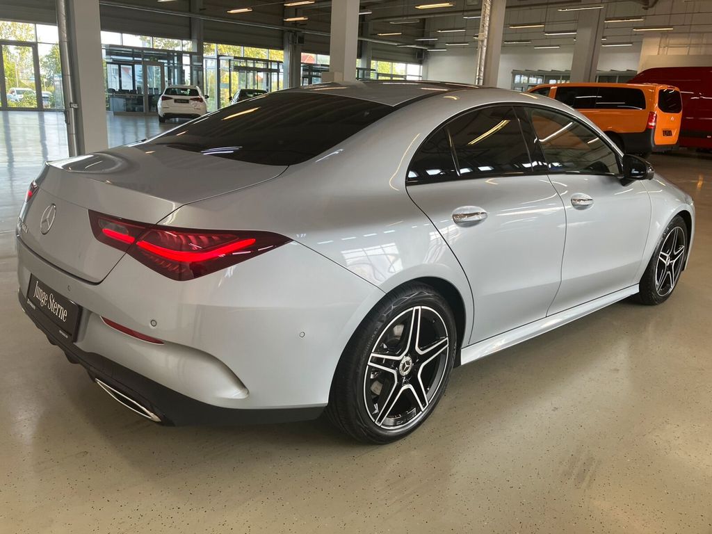Mercedes-Benz CLA 200 2025