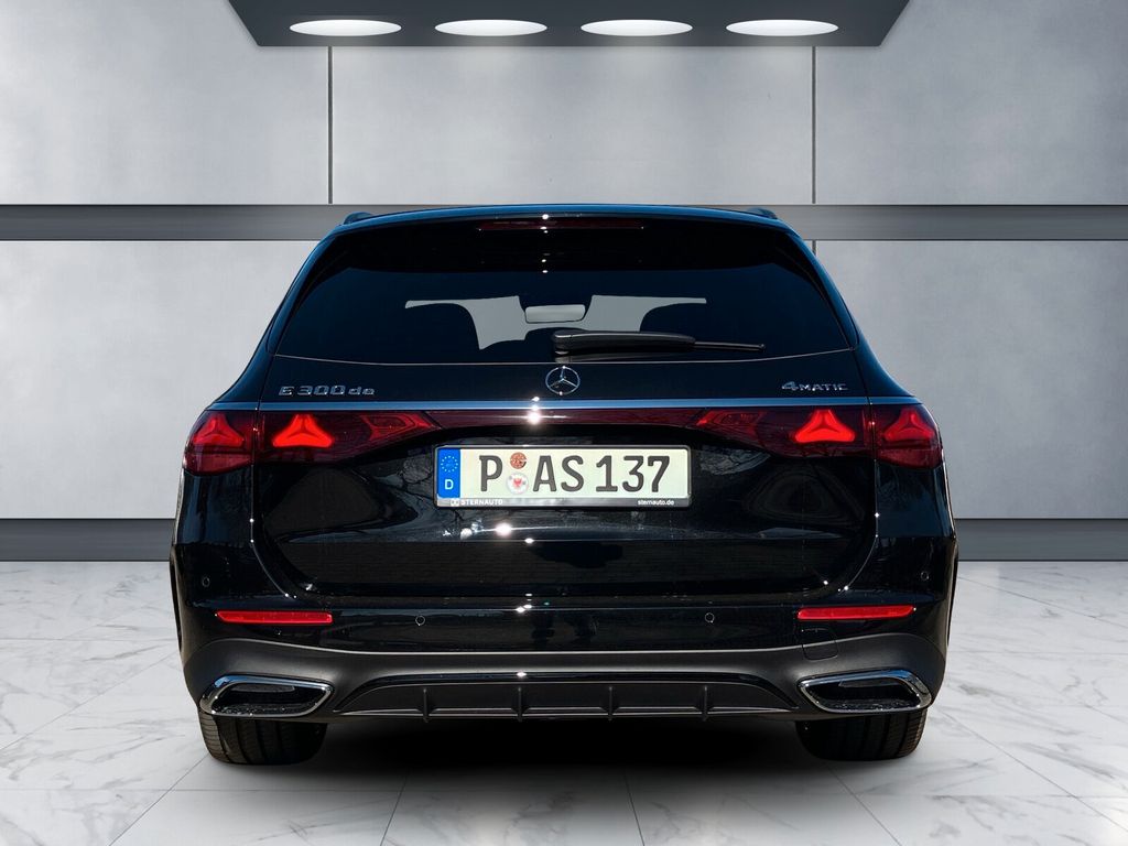 Mercedes-Benz E 300 2025