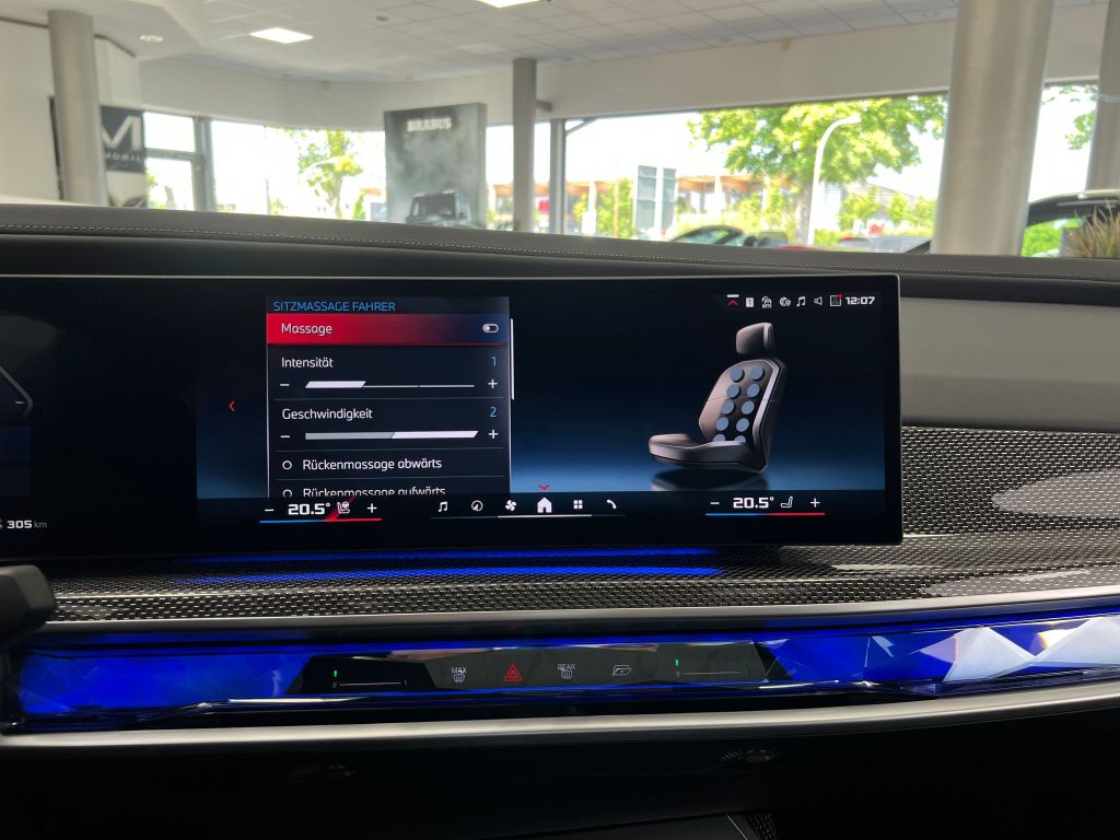 BMW i7 2024