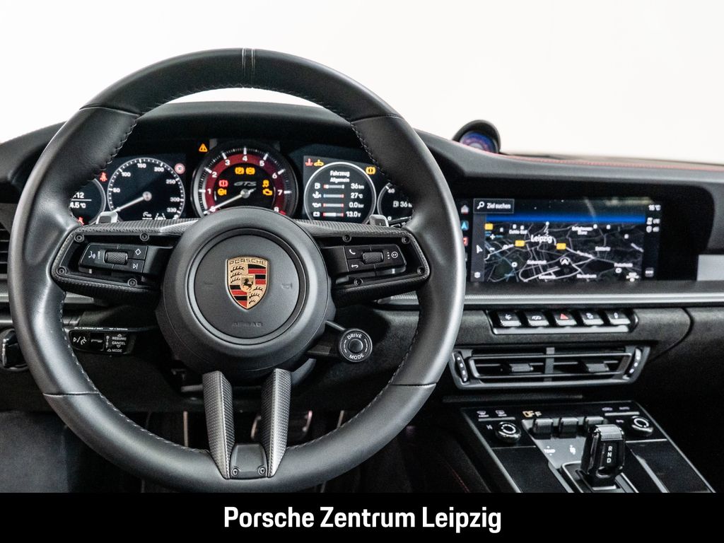 Porsche 992 2023