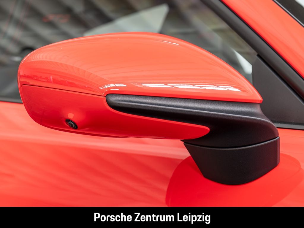 Porsche 992 2023