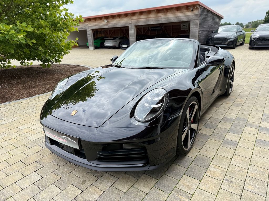 Porsche 992 2025