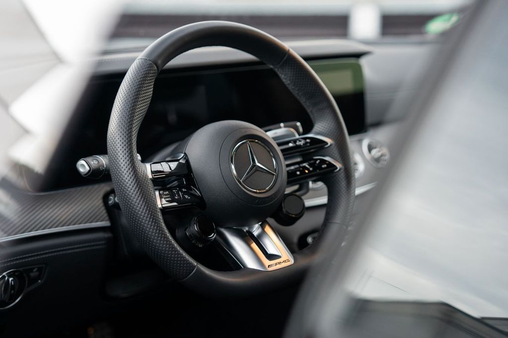 Mercedes-Benz AMG GT 2023