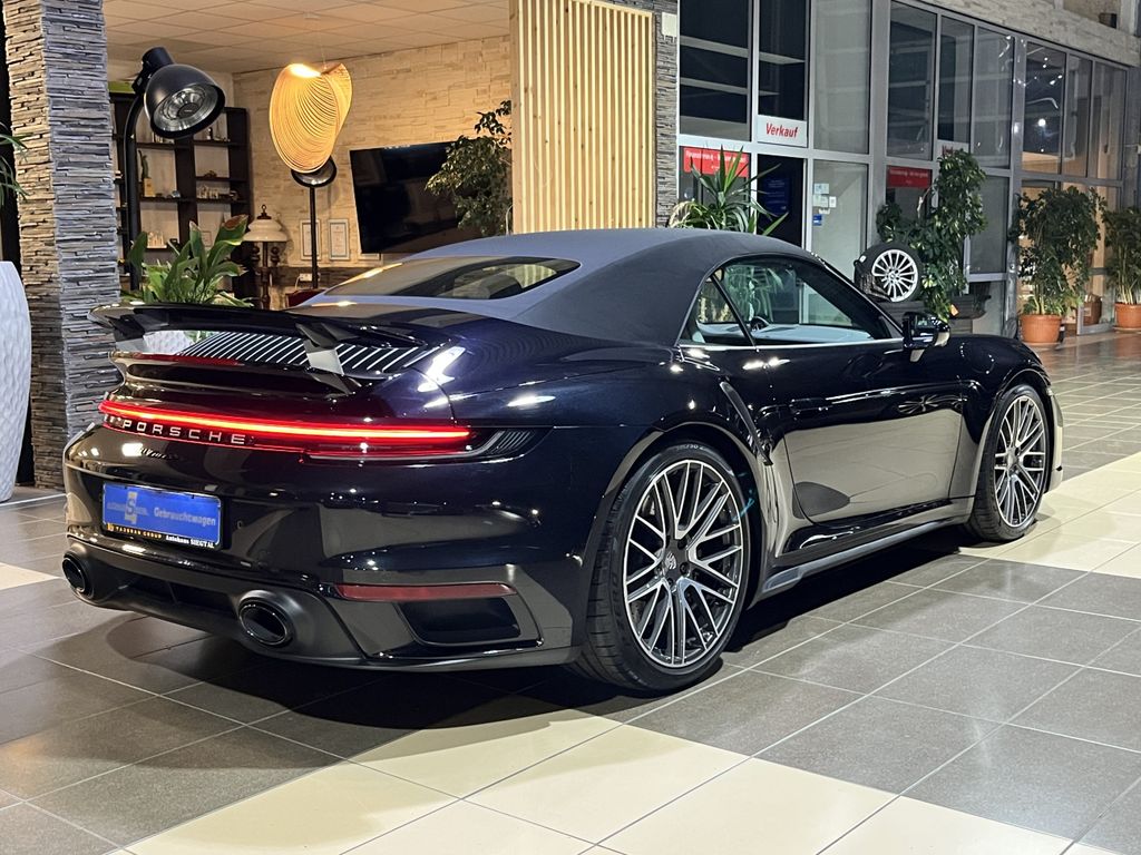 Porsche 992 2021
