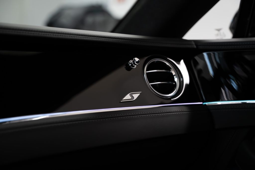 Bentley Continental GT 2024