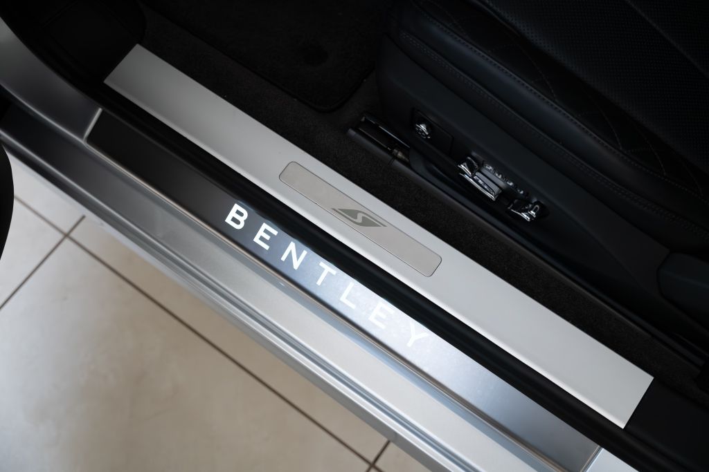 Bentley Continental GT 2024