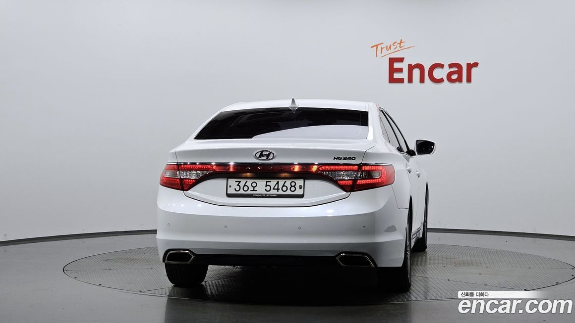 Hyundai Grandeur 2015