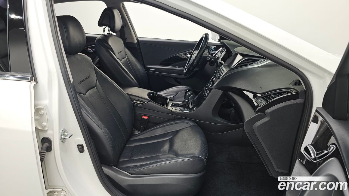 Hyundai Grandeur 2015