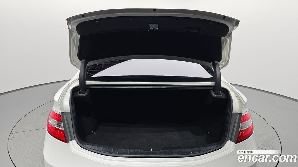 Hyundai Grandeur 2015