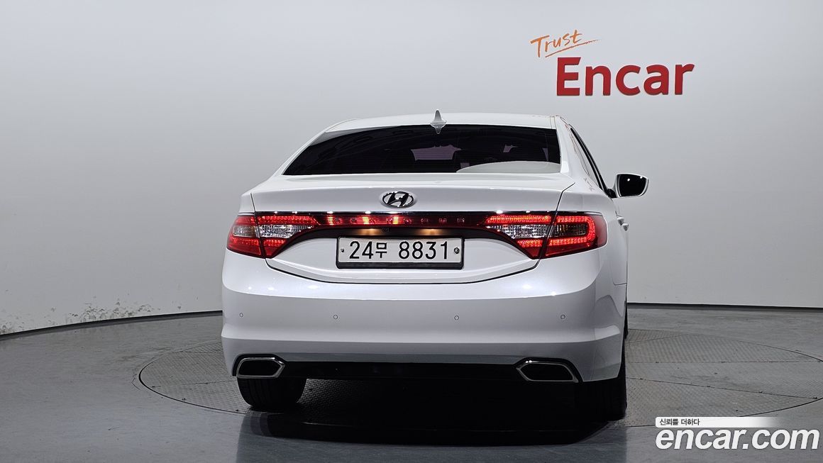 Hyundai Grandeur 2016